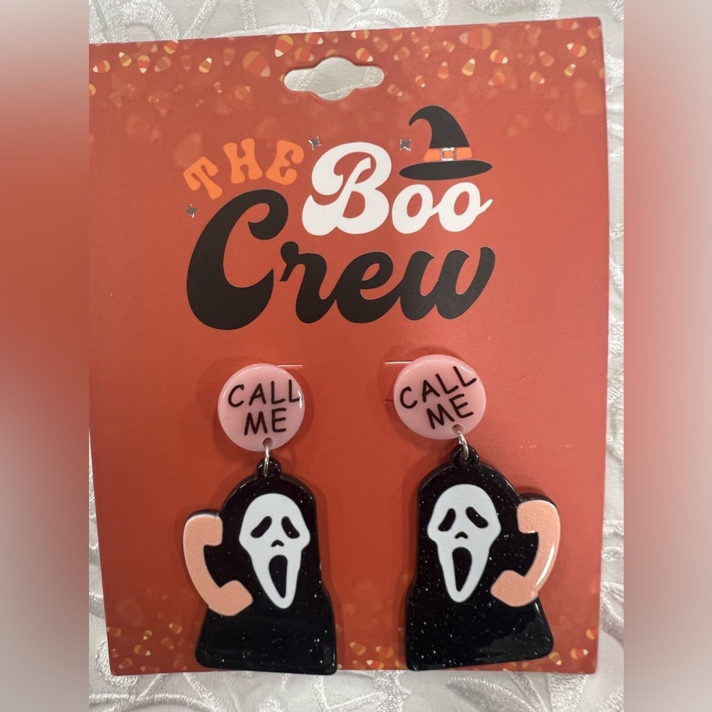 Boo Crew Halloween Scream Sparkly Earrings
